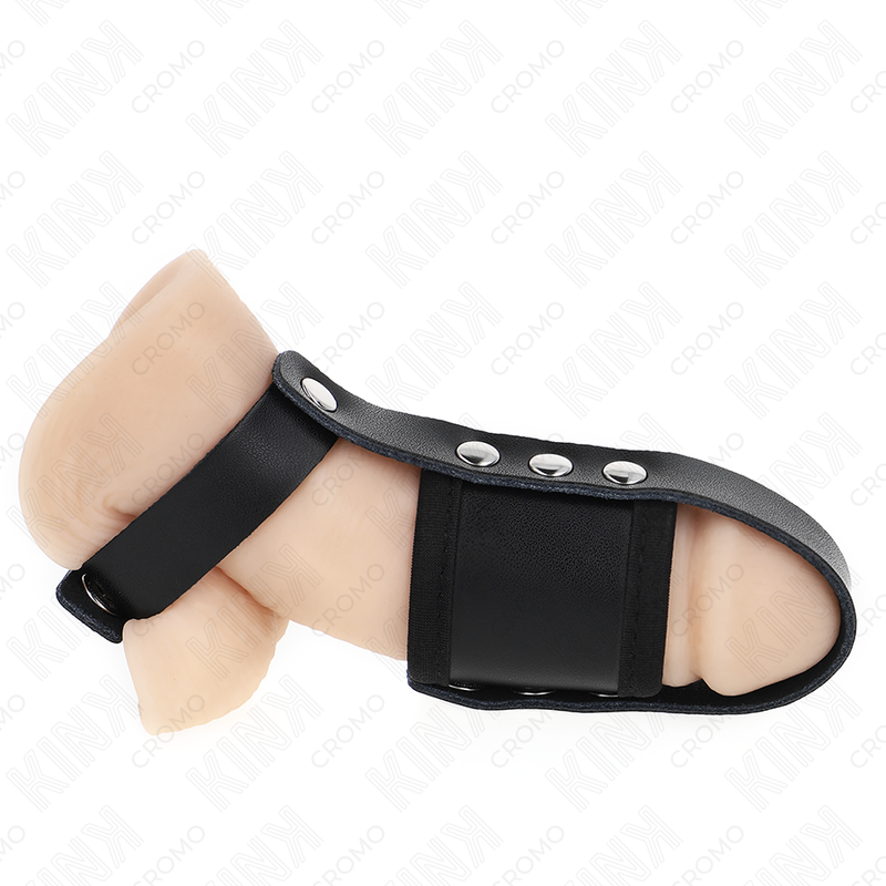 KINK - ANILLO DE CUERO PARA JAULA DE PENE CON CORREA DIVISORA DE BOLAS RECUBIERTA Y AJUSTABLE